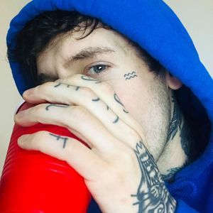 Meet your Posher, Liam